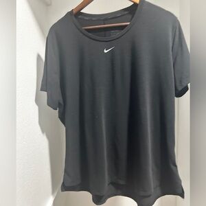 Nike Dri fit black short sleeve tee, XXL